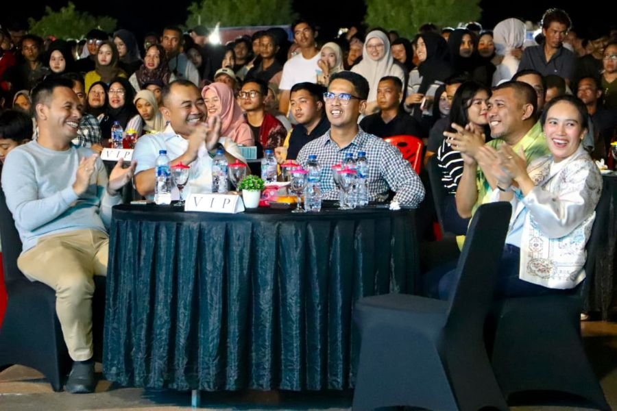 Dandim Hadiri Enjoy Karimun, 3.500 Warga Padati Coastal Area