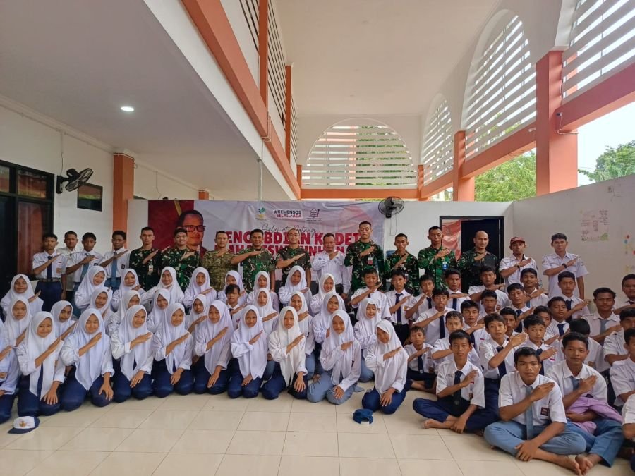 Dandim Rohil Dukung Pengabdian Kadet Unhan RI di Sekolah Rakyat