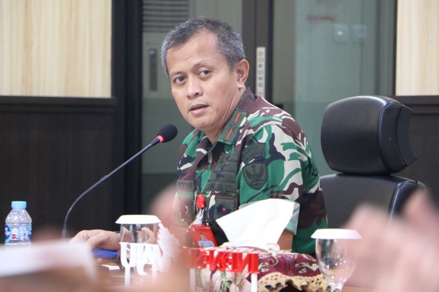 Danlanud Roesmin Nurjadin Bersama Panitia Laksanakan Rapat Disertai TFG Konser Iwan Fals