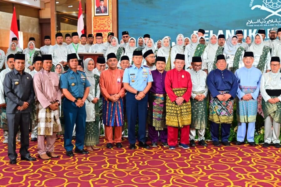 Danlanud Roesmin Nurjadin Hadiri Pelantikan Pengurus DMDI Provinsi Riau