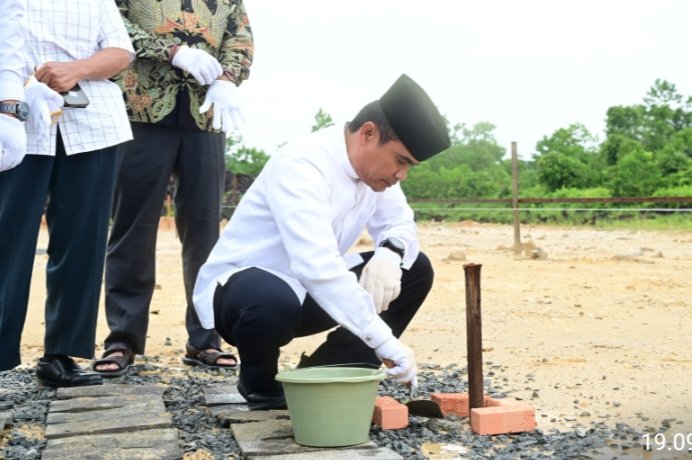 Danlanud Roesmin Nurjadin Hadiri Peletakan Batu Pertama Masjid Grand Ubud Cluster