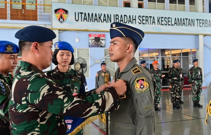 Danlanud RSN Tutup Pendidikan Transisi Angkatan ke-V dan Buka Angkatan ke-VI Penerbang Tempur F-16