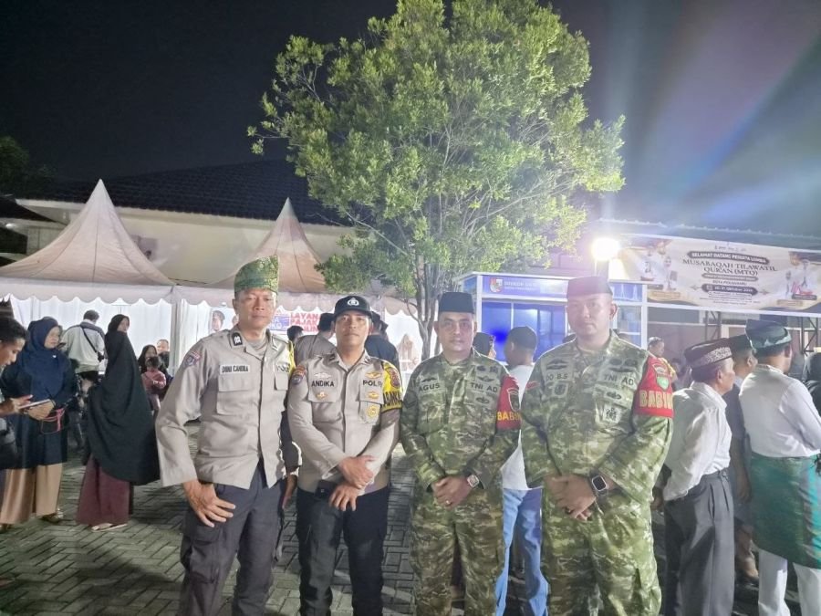 Danramil 03/Senapelan Bersama Babinsa Hadiri Pembukaan MTQ Kecamatan Payung Sekaki