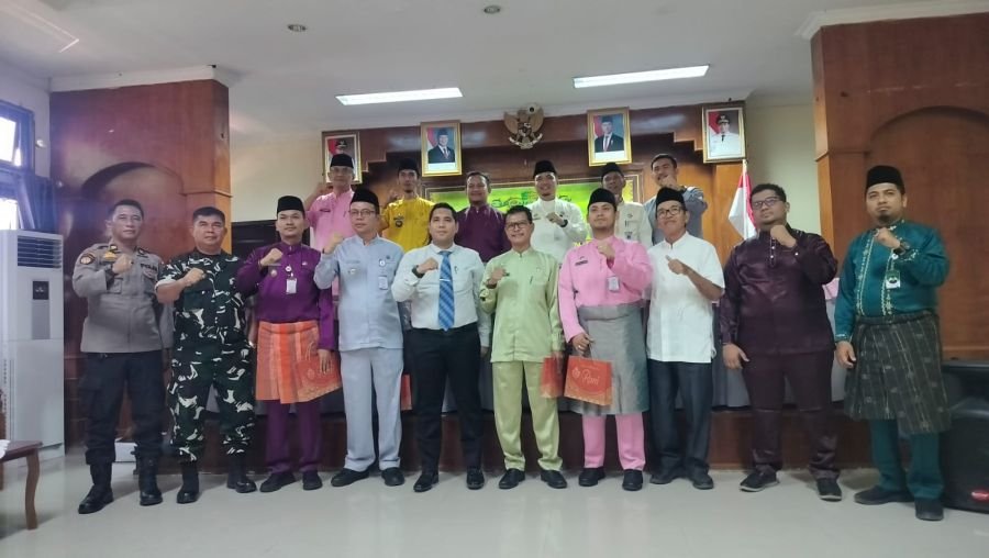 Danramil 07/Tenayan Raya Hadiri Pisah Sambut Pejabat Kecamatan, Perkuat Sinergi Demi Pelayanan Masya