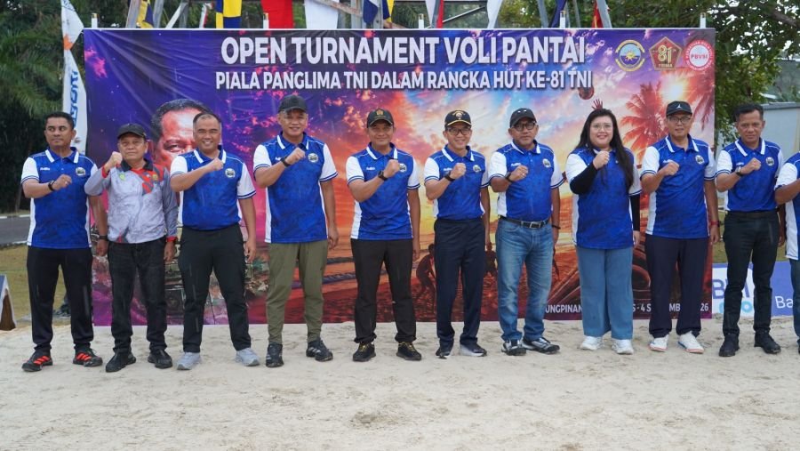 Danrem 033/Wira Pratama Hadiri Open Tournament Volly Pantai Panglima TNI di Mako Koarmada I. 