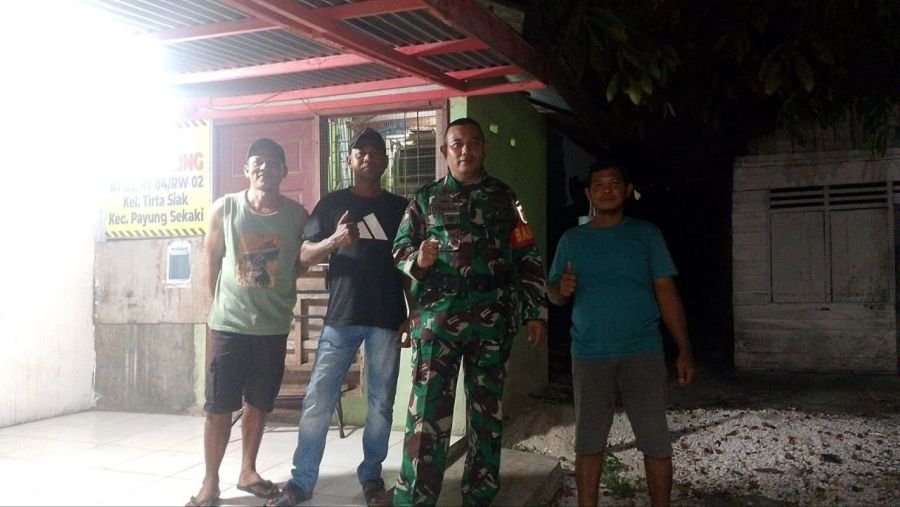 Dari Pos Kamling, Babinsa dan Warga Perkuat Kepedulian Jaga Keamanan