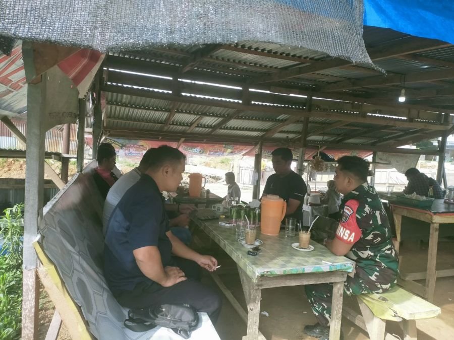 Demi Menjalin Hubungan Baik, Babinsa Melaksanakan Komsos Dengan Warga Binaan