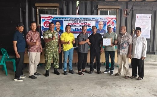 Demokrasi di Tingkat RT Berjalan Hangat, Babinsa Dampingi Warga Rejosari Pilih Ketua RT 