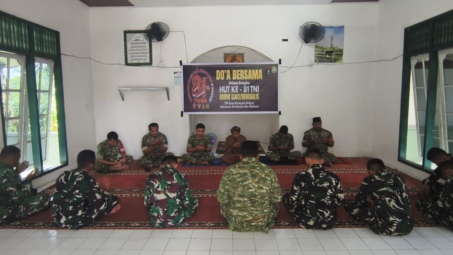 DOA BERSAMA PERINGATI HUT KE-81 TNI: KUAT BERSAMA RAKYAT, INDONESIA BERDAULAT DAN MAKMUR