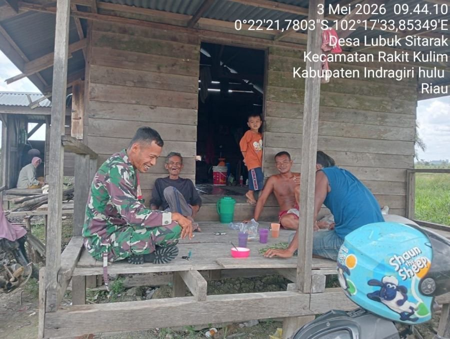 Babinsa Rakit Kulim Dorong Petani Percepat Tanam Padi