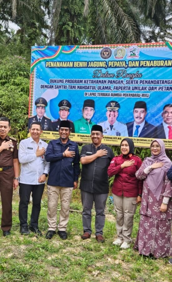 Dukung  ASTA Cita Lapas Terbuka kelas III dan Santri Tani Nahdhatul Ulama Tebar Bibit dan Benih Ikan