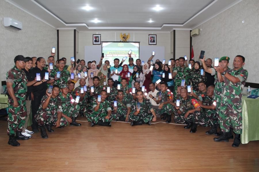 Dukung Percepatan Digitalisasi Nasional, Personel Kodim 0315/Tanjungpinang Lakukan Aktivasi Identita