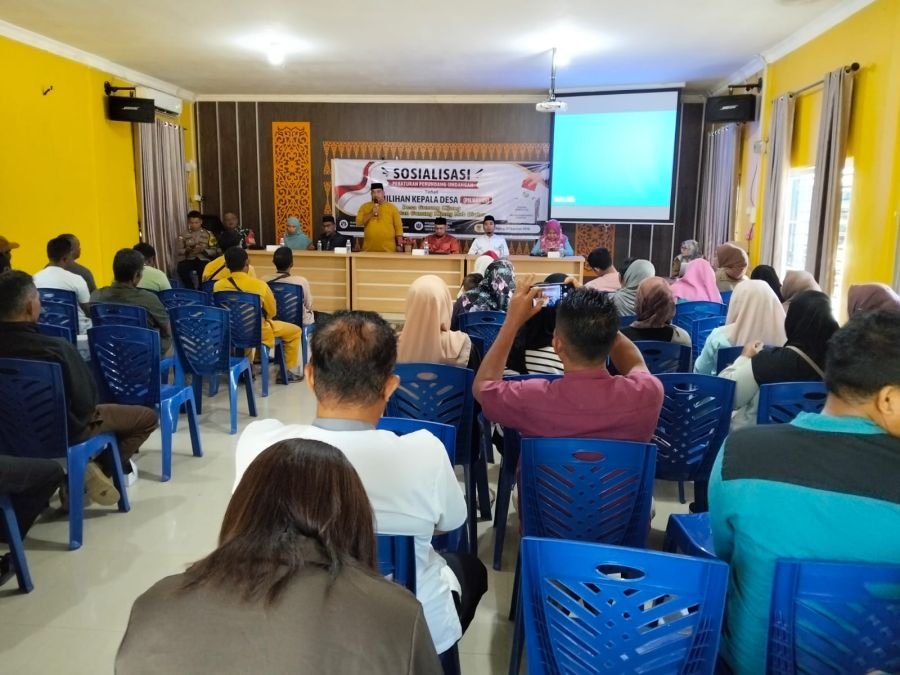 Dukung Pilkades Tertib dan Sesuai Aturan, Babinsa Gunung Kijang Hadiri Sosialisasi Peraturan Perunda