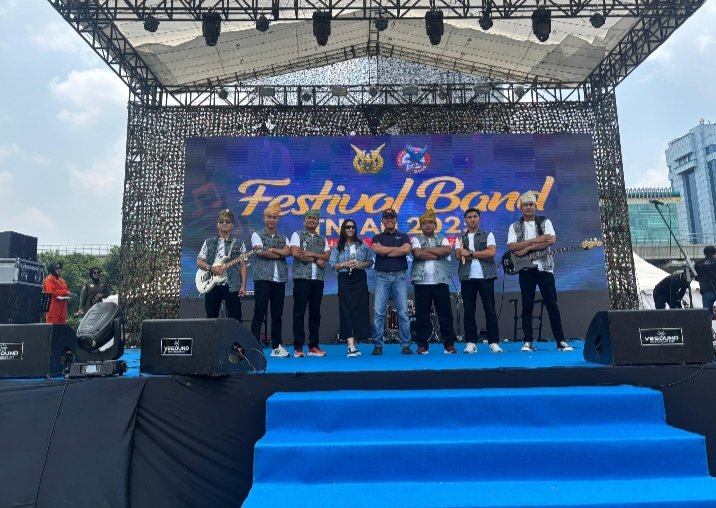 El Key Band Lanud RSN Ramaikan Dirgantara Fair 2025 di Jakarta