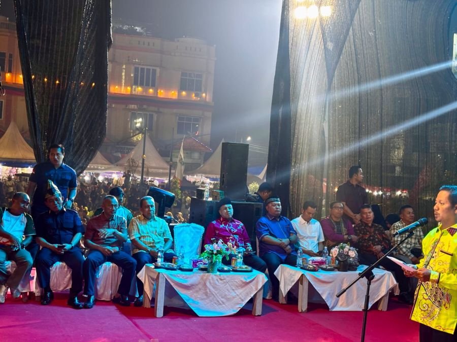 Festival Pacu Jalur 2026 Ditutup, Ribuan Warga Saksikan Penyerahan Hadiah