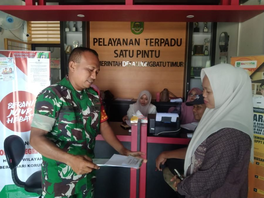 Gelar Komsos di Ujung Batu Timur, Serda Musriadi Pastikan Daerah Binaannya Bersih dari Stunting