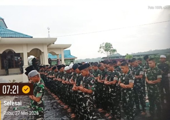 Gema Takbir Membahana, Prajurit Yonif TP 952/IB Gelar Shalat Idul Adha di Duri Mandau