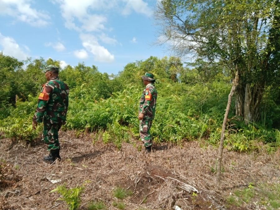 Giat Patroli Karhutla dan Karya Nyata Rutin Dilakukan Babinsa Koramil 07/Kampar.