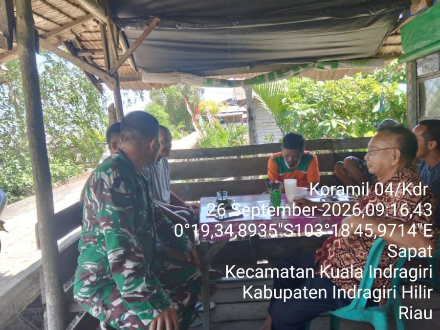 Humanis dan Solid! Babinsa Koramil 04/Kuindra Serda Erwin Savitri Rutin Komsos dengan Warga Binaan