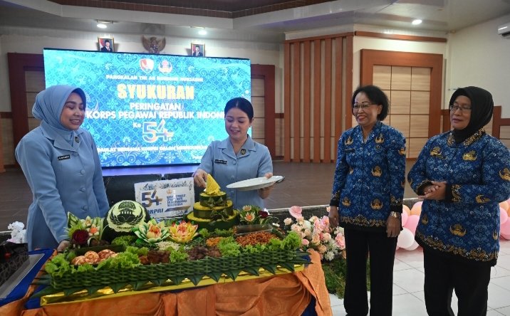 HUT Ke-54 Korpri di Lanud RSN, Syukuran Penuh Keakraban Perkuat Semangat Pengabdian ASN