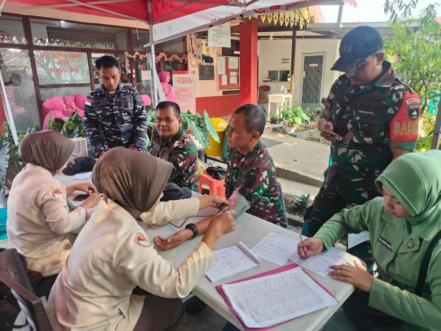 HUT Kodam XIX/Tuanku Tambusai, Danramil 03/Tempuling Ikut Donor Darah di PMI