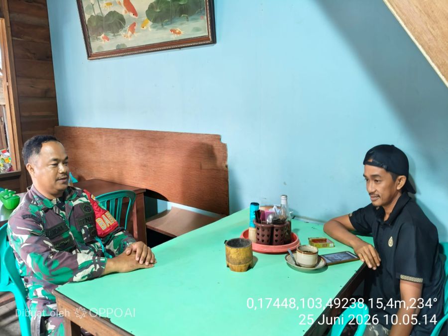 Intensifkan Komsos Babinsa Koramil 10/Pelangiran  Perkuat Kemanunggalan TNI dan Masyarakat