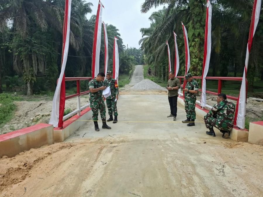 IRDAM Kodam XIX/TT Tinjau dan Data Kondisi Jembatan Garuda Merah Putih di Kampung Seminai