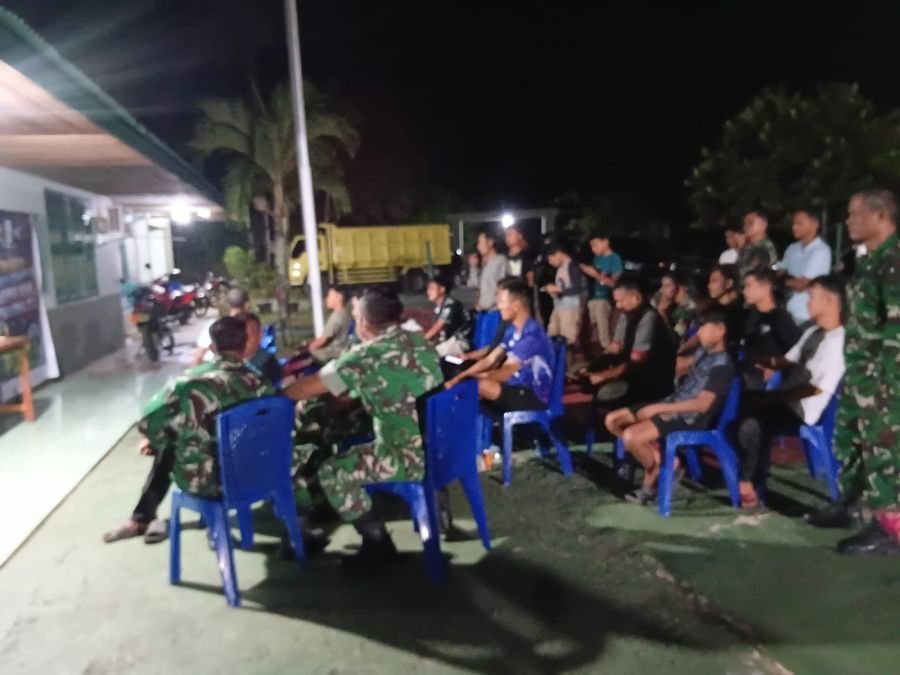 Jalin Kebersamaan, Koramil 08/KM Gelar Nobar Piala Dunia 2026 Bersama Masyarakat