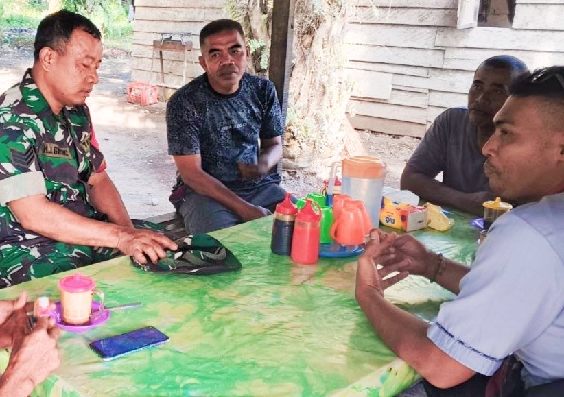 Jalin Kedekatan bersama Masyarakat, Serka MJ. Ginting Tingkatkan Komsos