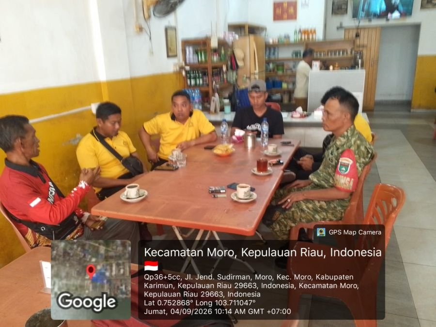 Jelang Turnamen Sepak Bola, Babinsa Pauh Matangkan Strategi Pengamanan