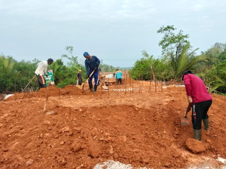Jembatan Armco Sungai Merpati Dikebut, Tembus 77,2 Persen