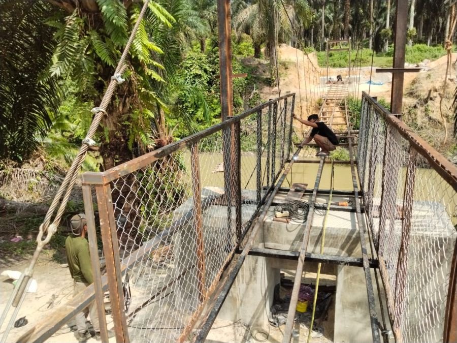 Jembatan Gantung Garuda Kian Rampung, Satgas Fokus Pasang Pagar