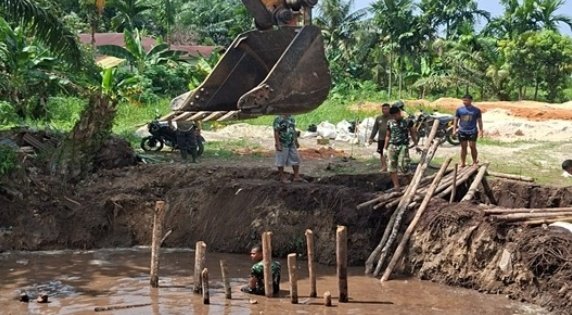 Jembatan Garuda Terus Dibangun, Kodim 0301/Pekanbaru Permudah Akses Masyarakat
