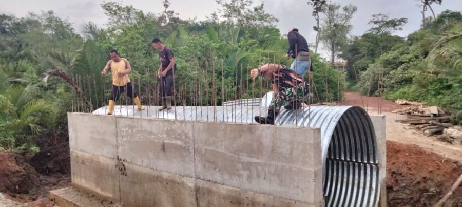 Jembatan Sungai Merpati Capai 51,4 Persen, TNI Terus Kebut Pekerjaan