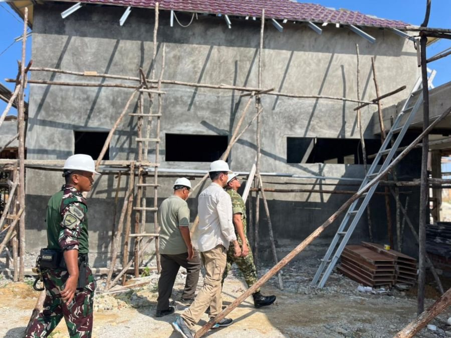 Kunjugan Asren Tinjau Progres Pembangunan Markas Yonif TP 898/PC