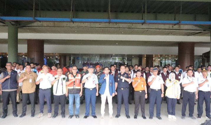 Kadisops Lanud RSN Hadiri Apel Posko Monitoring Nataru di Bandara SSK II