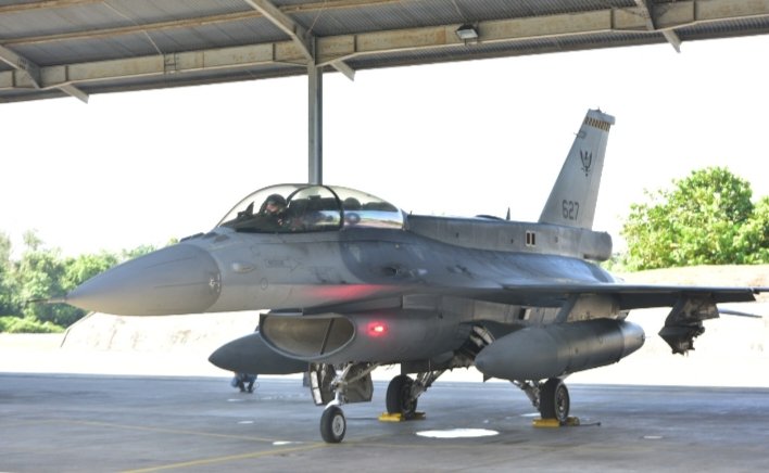 Kadisops Lanud RSN Mewakili Danlanud Lepas Keberangkatan Empat Jet F-16 RSAF Kembali ke Singapura