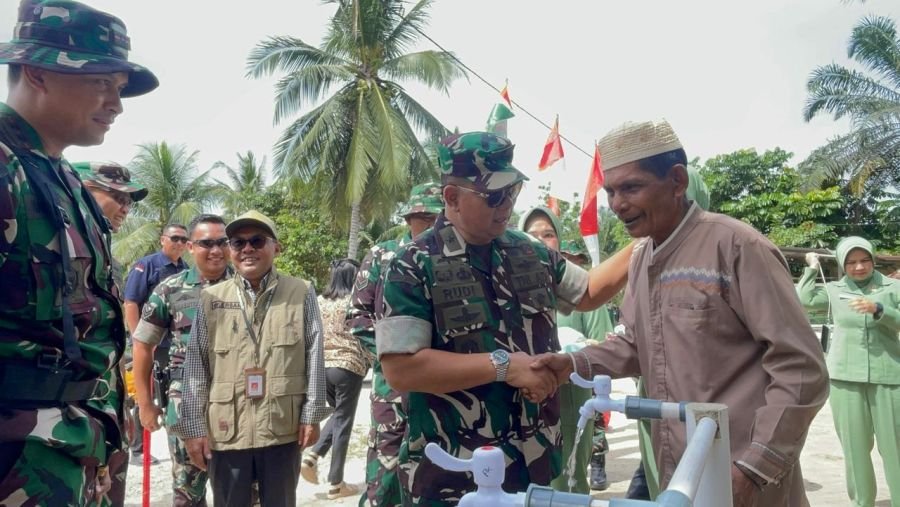 Kasdam XIX/TT Resmikan Sumur Bor TMMD Ke-128, Warga Desa Tengganau Ucapkan Terima Kasih Kepada TNI