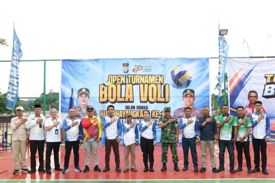 Kasdim 0317/TBK Hadiri Pembukaan Turnamen Voli HUT Bhayangkara ke 80