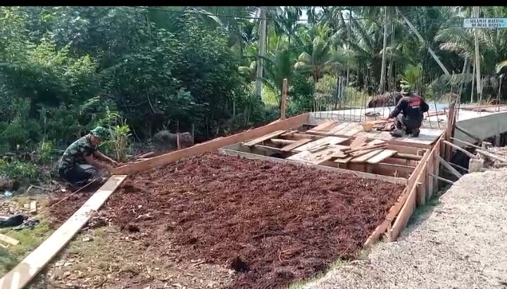 Kebut Akses Antardesa, Penimbunan Tanah Oprit Jembatan Garuda Tebun-Repan Dipacu Hari Ini