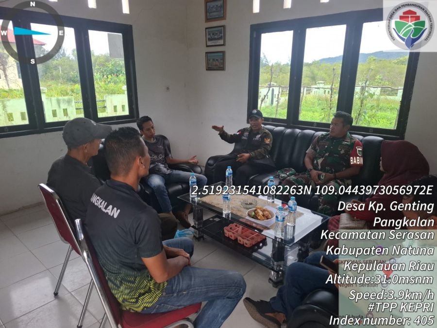 Kegiatan Babinsa Koramil 06/Serasan
Babinsa Desa Pangkalan, Sertu Suwarno, menghadiri rapat evaluasi
