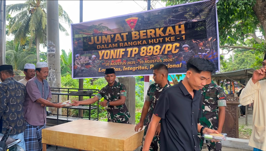 Kegiatan Jum'at Berkah Sambut HUT Kodam XIX dan Yonif TP 898/PC