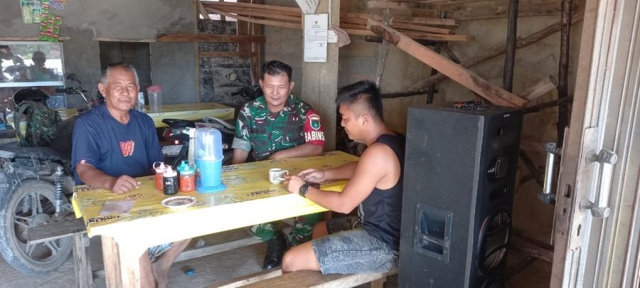 KEGIATAN KOMSOS SERTA IMBUAN BIJAK SIKAPI INFORMASI HOAKS DAN MENJAGA KAMTIBMAS