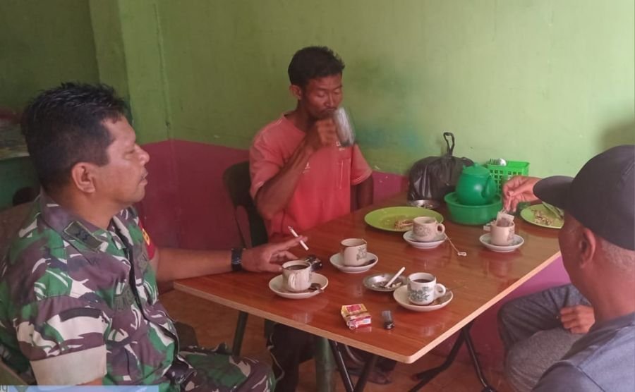 KEGIATAN PEMBERIAN HIMBAUAN PENJAGAAN KEBERSIHAN LINGKUNGAN DAN PENGOPERASIAN KEMBALI POSKAMLING