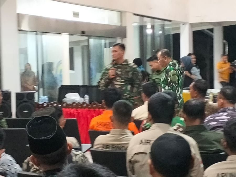Kegiatan Pers Koramil 06/Serasan bersama Forkopimcam, para Kades se-Kecamatan Serasan dan Serasan Ti