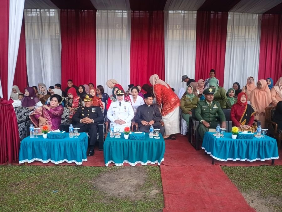 Kemeriahan HUT RI ke-81, Babinsa Koramil 09/Kemuning Turut Sukseskan Upacara di Kemuning