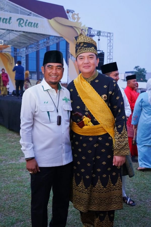 Ketua PWNU Riau Apresiasi Penganugrahan Gelar Oleh LAM Riau Kepada Irjen Muhammad Iqbal