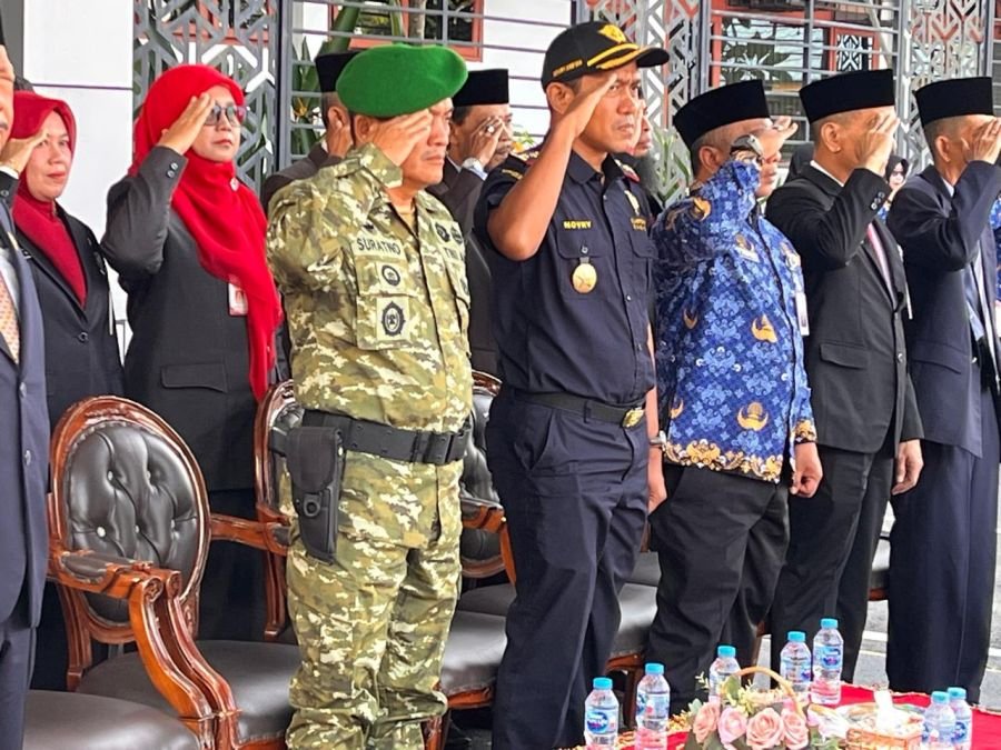 Kodim 0303/Bengkalis Ikuti Upacara Peringatan Hari Sumpah Pemuda ke-98 Tahun 2026
BENGKALIS – Kodim