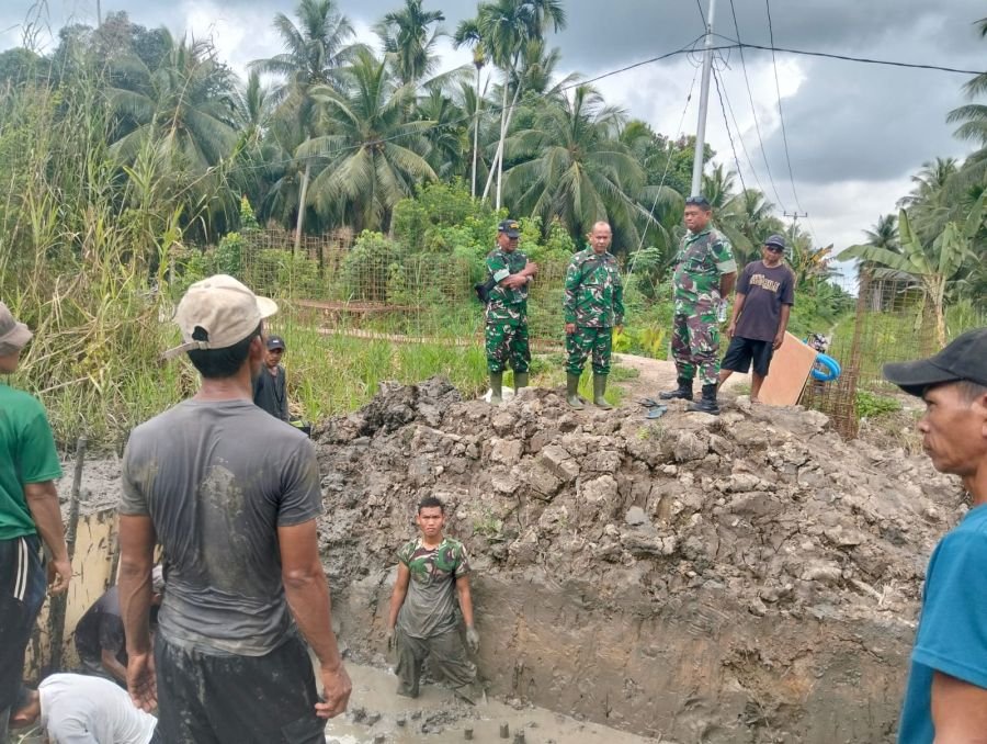 Kodim 0314/Inhil Tinjau Lokasi Jembatan Gantung Kuala Muda Besar