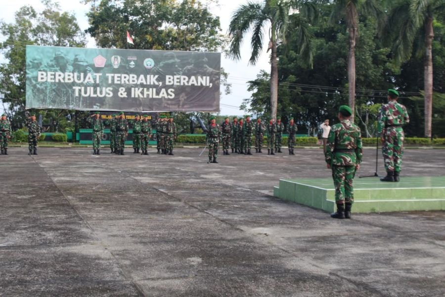 Kodim 0315/Tanjungpinang Gelar Upacara Bendera Mingguan, Wujudkan Disiplin dan Jiwa Nasionalisme Pra